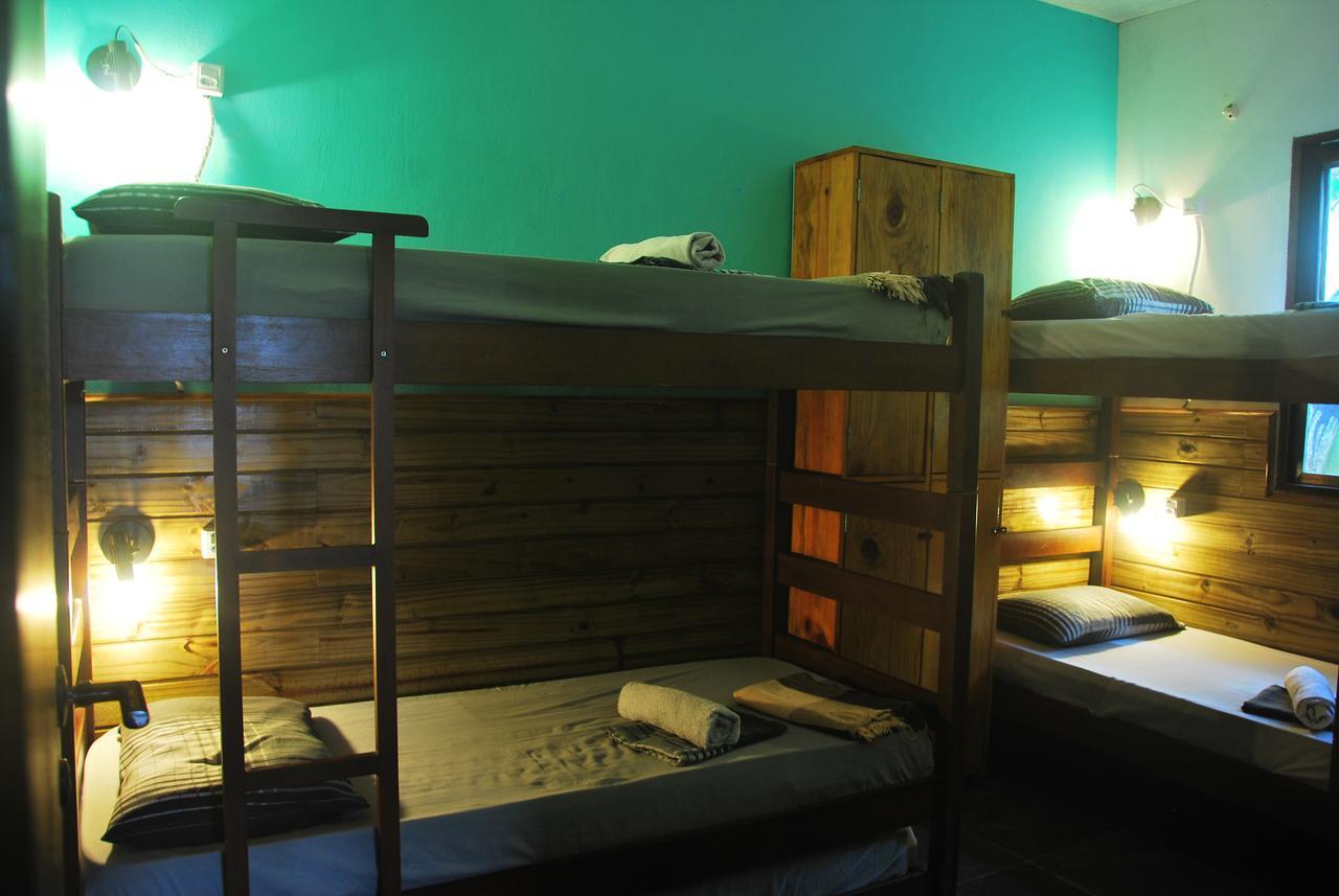 Samblumba Hostel Trindade Триндади Экстерьер фото