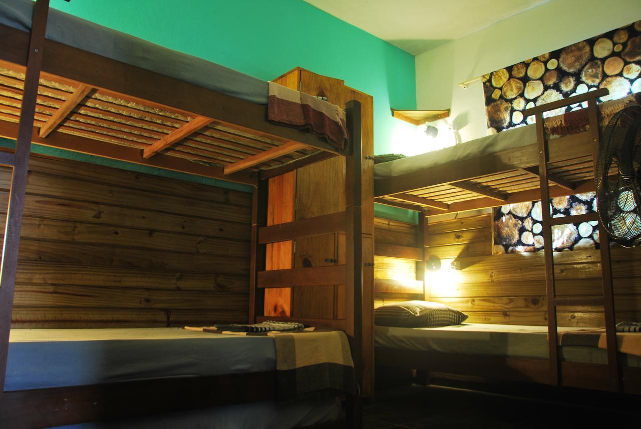 Samblumba Hostel Trindade Триндади Экстерьер фото