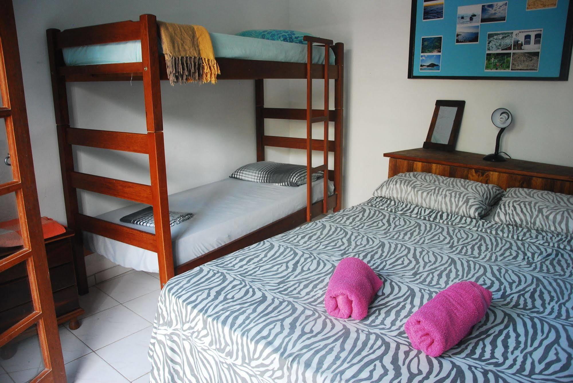 Samblumba Hostel Trindade Триндади Экстерьер фото